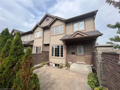 2635 BATEMAN Trail 32, London South, ON N6L 0B1