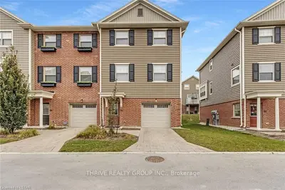3025 SINGLETON Avenue 54, London South, ON N6L 0E6