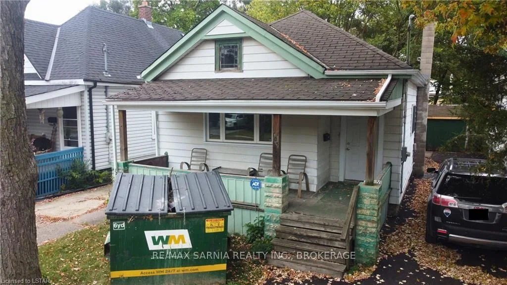 105 INKERMAN Street, London East, ON N5Z 1X3