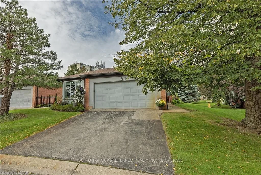 65 FIDDLERS GREEN Road 28, London North, ON N6H 4V5
