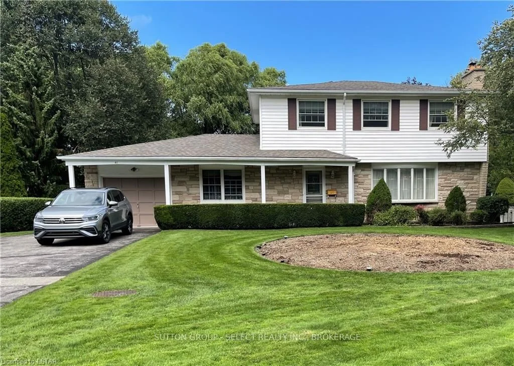 41 SHAVIAN Boulevard, London North, ON N6G 2P1
