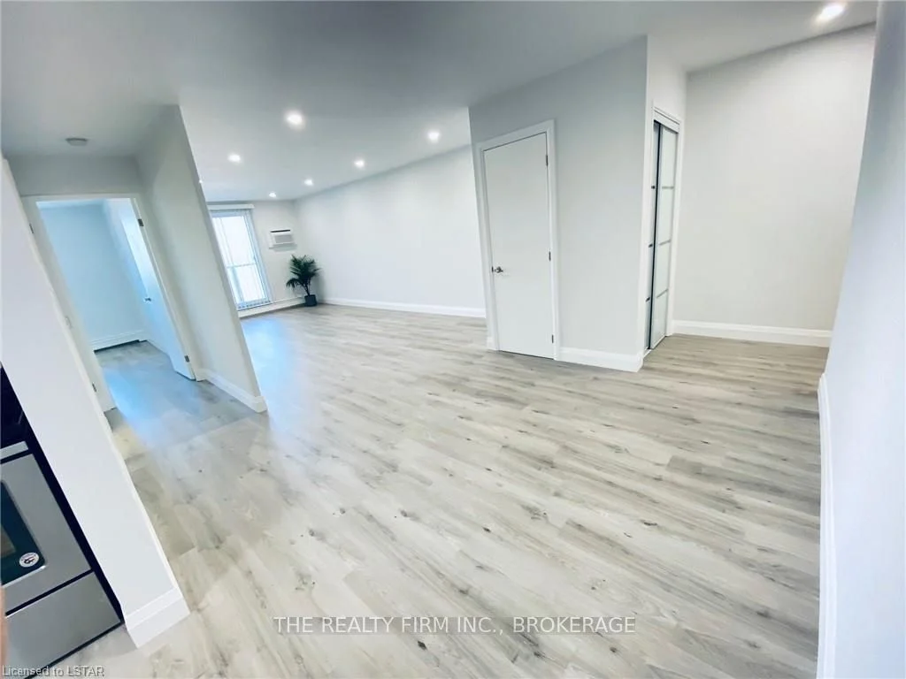 583 MORNINGTON Avenue 1007, London East, ON N5Y 3E9