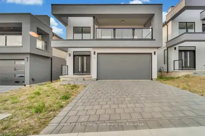 1820 Canvas Way 26, London North, On N5x 0n5