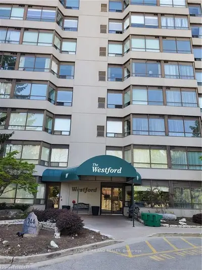 744 WONDERLAND Road S 503, London South, ON N6K 4K3