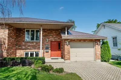 197 METCALFE Street E, Strathroy-Caradoc, ON N7G 1P7