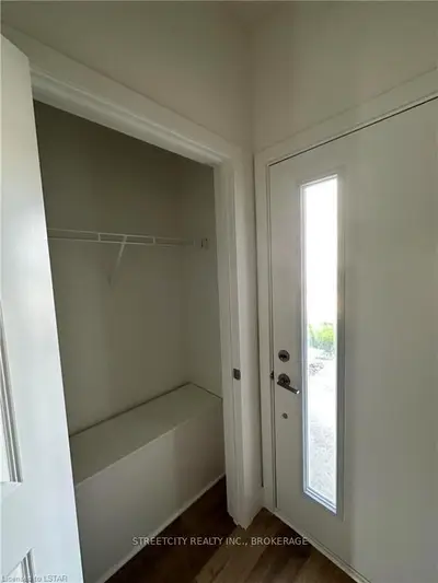 1585 CAPRI Crescent 38, London North, ON N6G 3P2