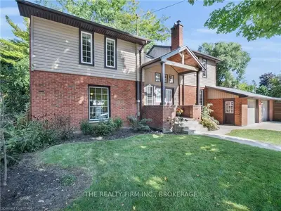 109 COLUMBIA Avenue, London North, ON N6H 0C6