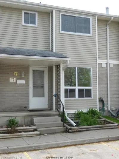409 Thompson Road 17, London South, On N5z 4z1