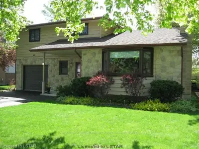 45 Main Street, Lambton Shores, On N0m 1g0
