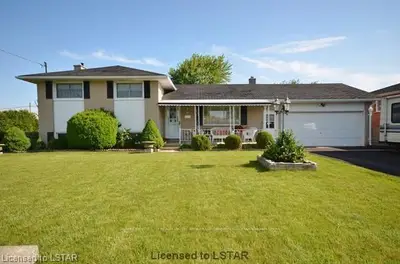 56 Lawton Street, Central Elgin, On N5r 1w8