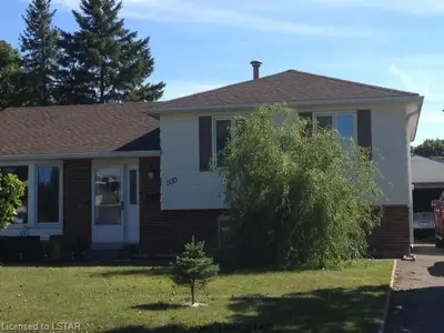 930 Alice Street, Woodstock, On N4s 2j7