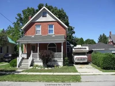 60 Locust Street, St. Thomas, On N5r 2c1