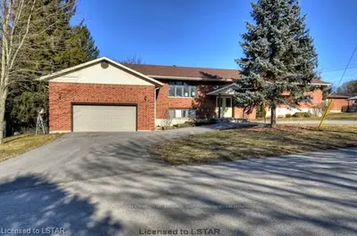 11 Martha Street, Ingersoll, On N5c 1e5