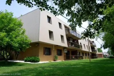 91 Spruce Street W 104, Aylmer, On N5h 1b4