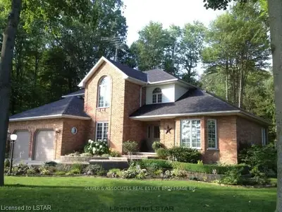 9748 Graham Street, West Elgin, On N0l 2p0