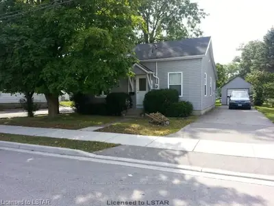34 Rutherford Avenue, Aylmer, On N5h 2n6