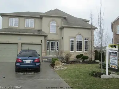 555 Tatham Boulevard, Woodstock, On N4t 0a7