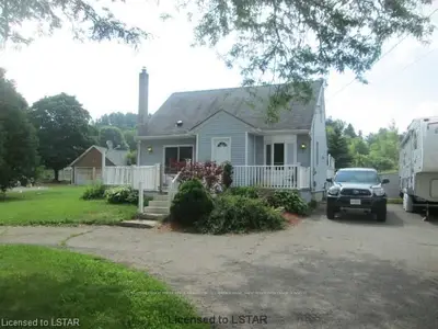 584964 Beachville Road, South-west Oxford, On N4s 7v6