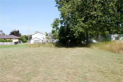 54 Brown Street, Aylmer, On N5h 2v6