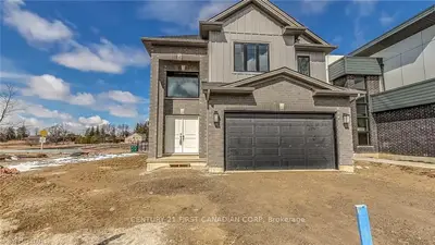 352 SOPHIA Crescent, London North, ON N6G 5N9
