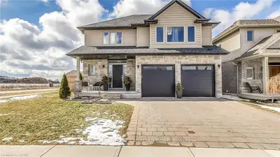 1433 RIVERBEND Road, London South, ON N6K 0E7