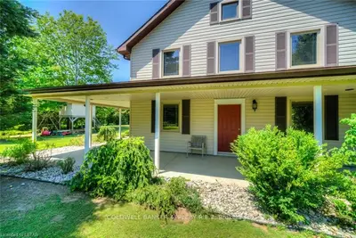 9272 Skinner Drive N, Strathroy-caradoc, On N7g 3h3