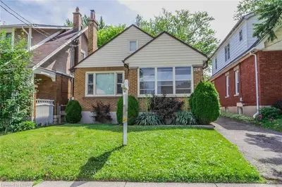 224 HIGH Street, London South, ON N6C 4L1