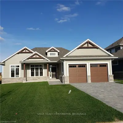 2608 BOND Street, Strathroy-Caradoc, ON N0L 1W0