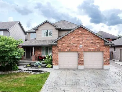 671 Spitfire Street, Woodstock, On N4t 0b6