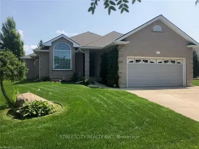 60 Indian Road, Woodstock, On N4t 1r5