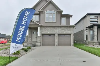 970 Lennon Way, London North, On N6g 0a7