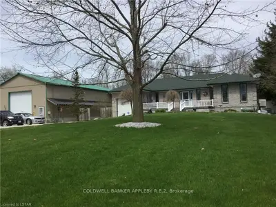 8458 Lazy Lane, Lambton Shores, ON N0M 2N0