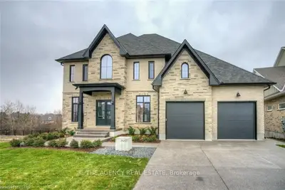 7451 SILVERCREEK Crescent, London South, ON N6P 0B2
