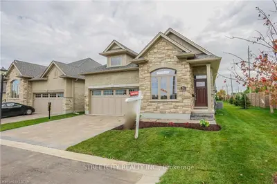 2081 WALLINGFORD Avenue 31, London North, ON N6G 0K1