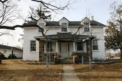 1903 AVALON Street, London East, ON N5W 3G9