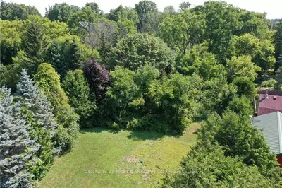 . ST. ANDREW Street, St. Marys, ON N4X 1C5