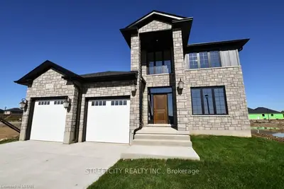 3496 BRUSHLAND Crescent, London South, ON N6P 0G4