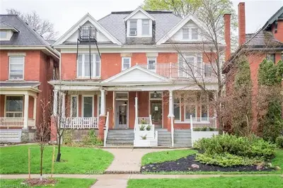 297 CENTRAL Avenue, London East, ON N6B 2C9