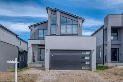 1820 CANVAS Way 12, London North, ON N5X 3Z1