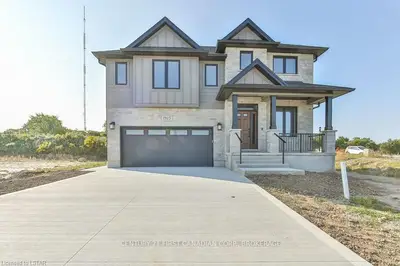 4068 WINTERBERRY Drive, London South, ON N6P 0H6
