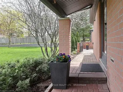 50 FIDDLERS GREEN Road 19, London North, ON N6H 4T4