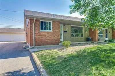 76 TWEEDSMUIR Avenue, London East, ON N5W 1K7