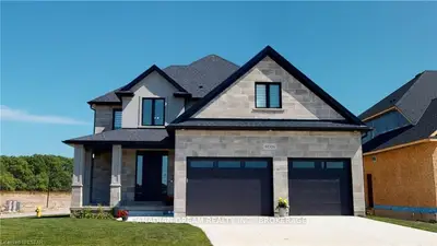 4026 AYRSHIRE Avenue, London South, ON N6P 0H7