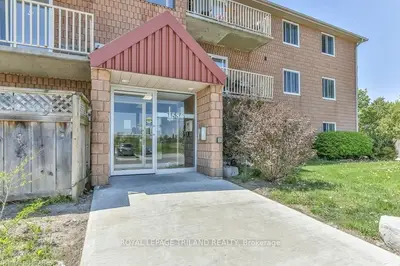 1586 Ernest Avenue 303, London South, On N6e 1y1