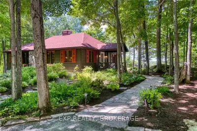 86 SWALLOWDALE Road, Huntsville, ON P1H 2J6