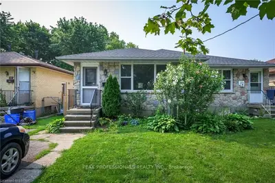 52 Charles Street, London North, ON N6H 1H3