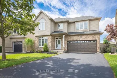 252 SOUTH LEAKSDALE Circle, London South, ON N6M 1K3