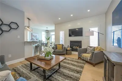 2053 PELKEY Road, London North, ON N6G 5L5