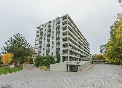 1180 COMMISSIONERS Road W 806, London South, ON N6K 4J2