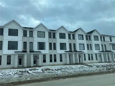 1781 HENRICA Avenue 106, London North, ON N6G 0Y2